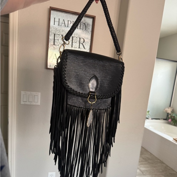 Black Louis Vuitton fringe St.Cloud GM with braided strap, shorty strap, & charm - Picture 14 of 16